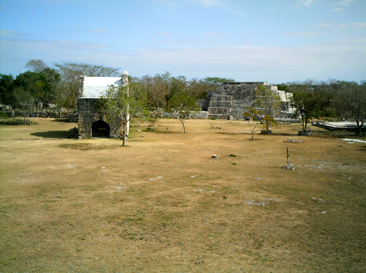 0704 Dzibilchaltum 28.jpg